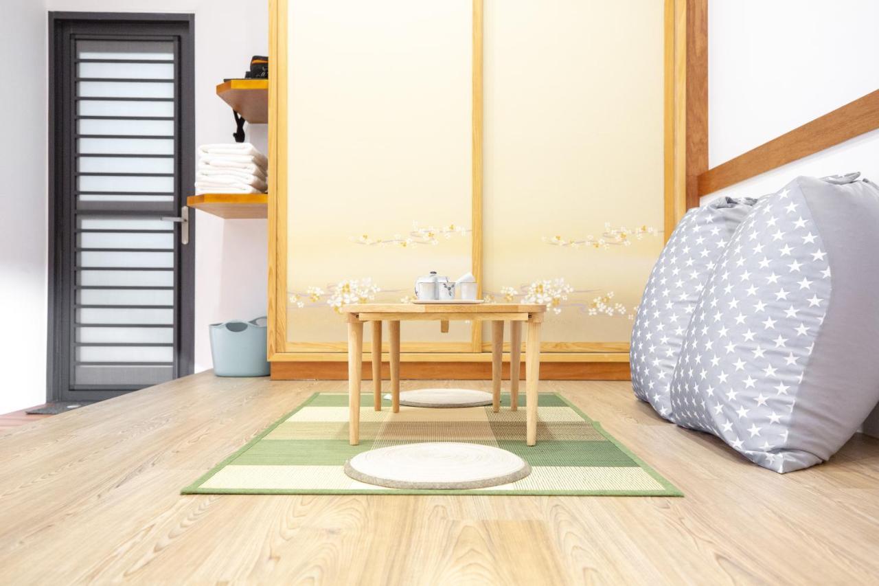 Lost Circle Homestay Tainan Eksteriør billede