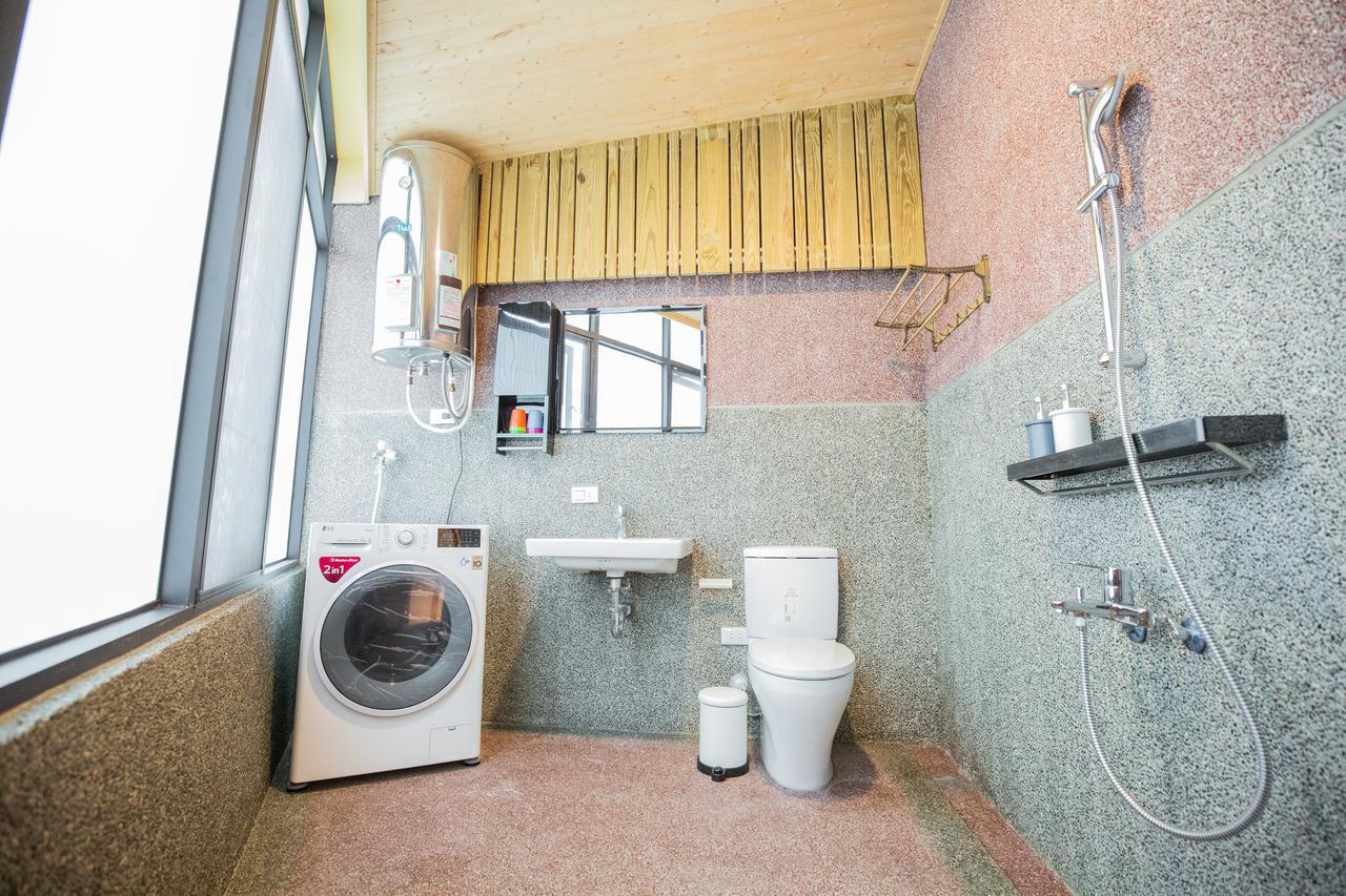 Lost Circle Homestay Tainan Eksteriør billede